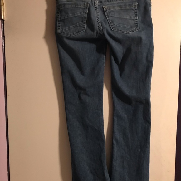 BKE Jeans Stella Size 27/Small. Distressed - Picture 8 of 12